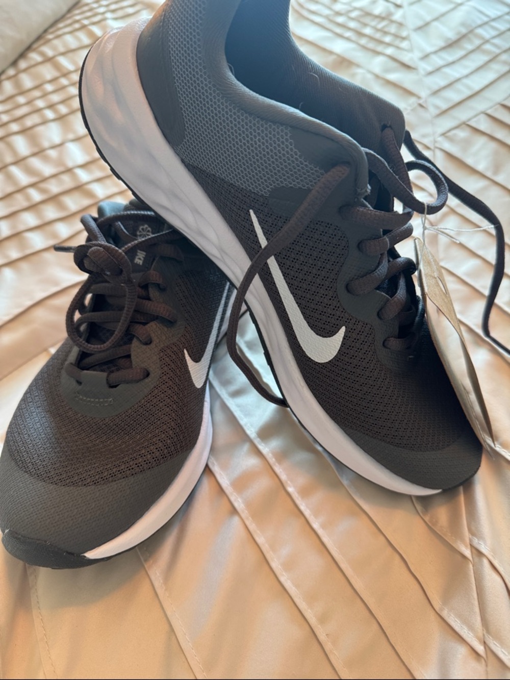 Nike Black and White Mesh Running Sneakers 7 youth